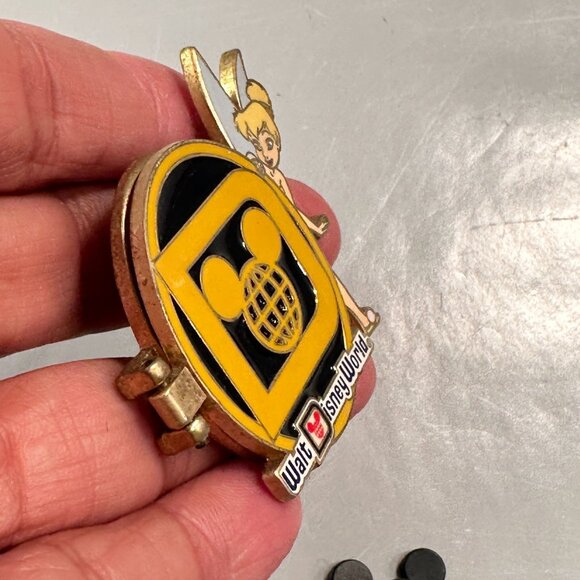 Walt Disney World Retro Logo Tinkerbell Trading Pin Cameo Picture Lapel Pin - Picture 3 of 9